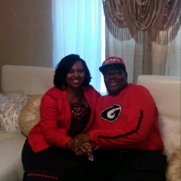 Meet your Posher, Kathy - Picture 1 of 1